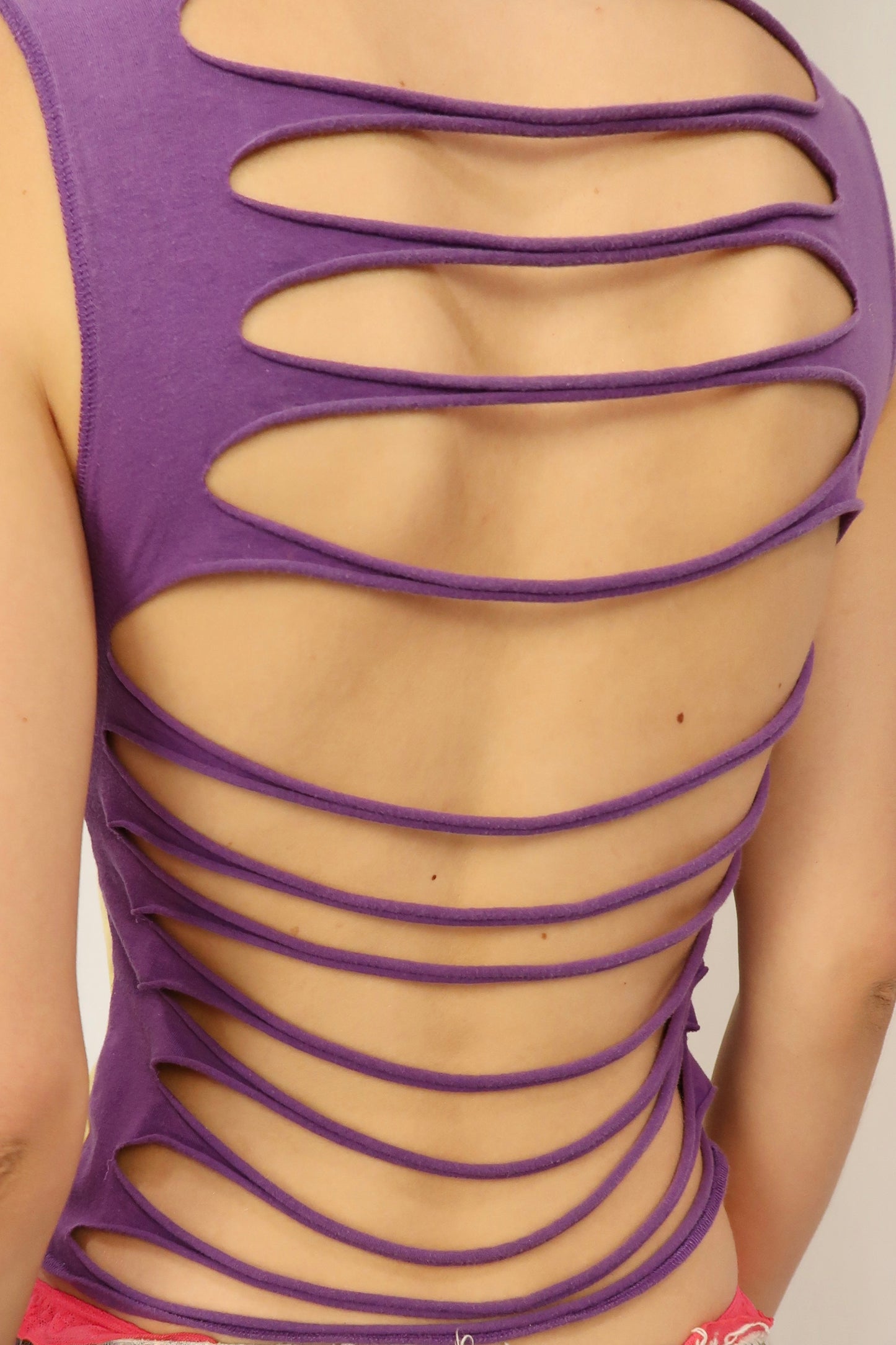 Y2K LAKER LUVR TANK TOP