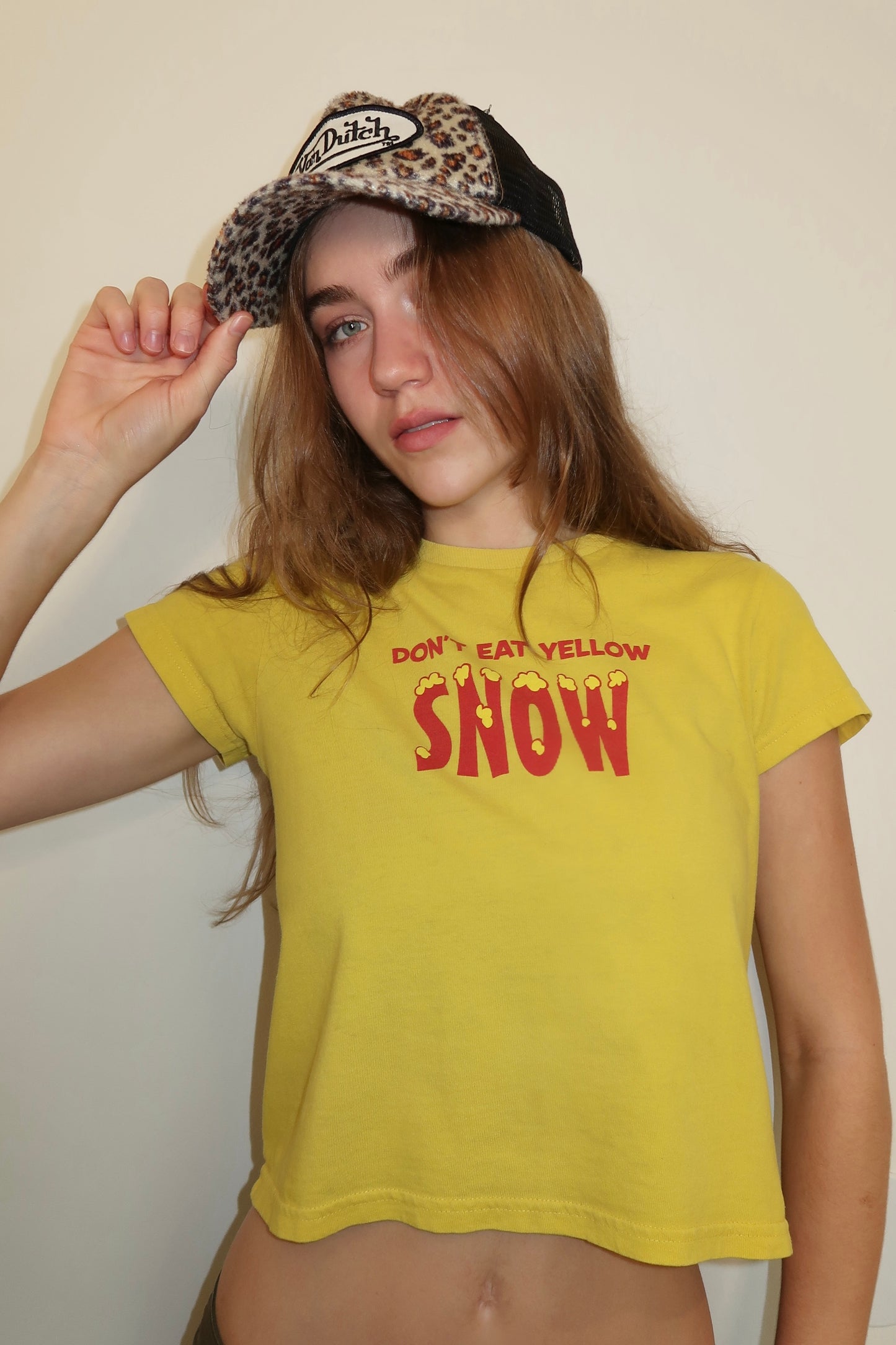 VINTAGE YELLOW SNOW TOP