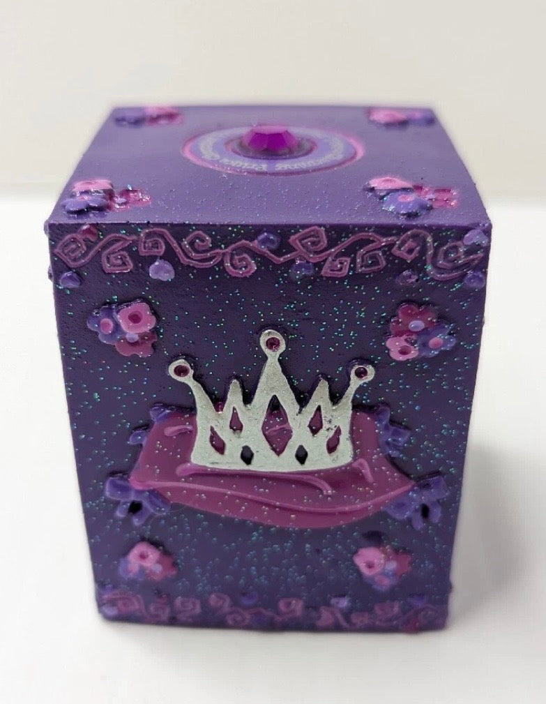 2001 CLAIRE'S PIGGY BANK