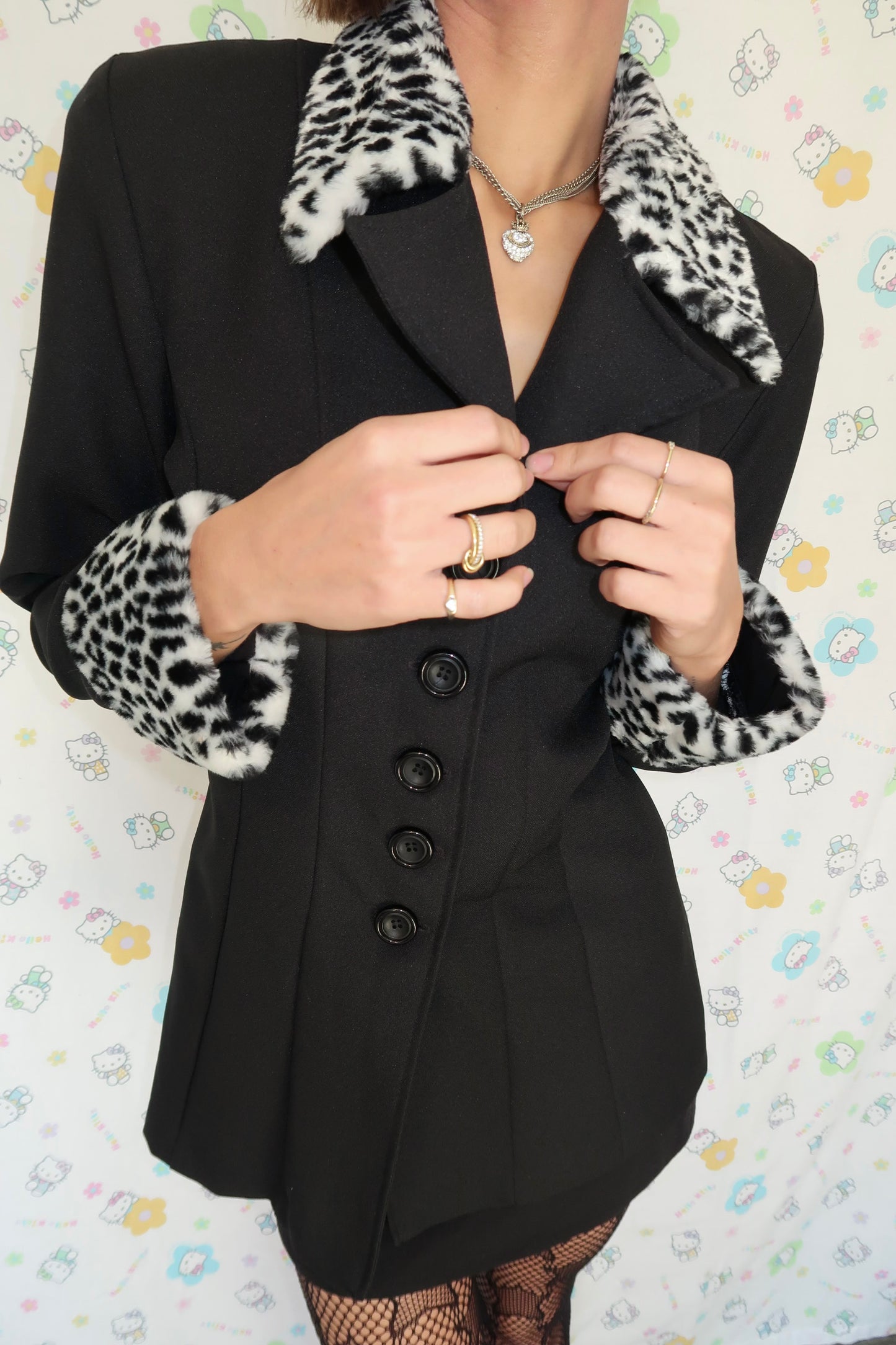 VINTAGE SNOW LEOPARD BLAZER