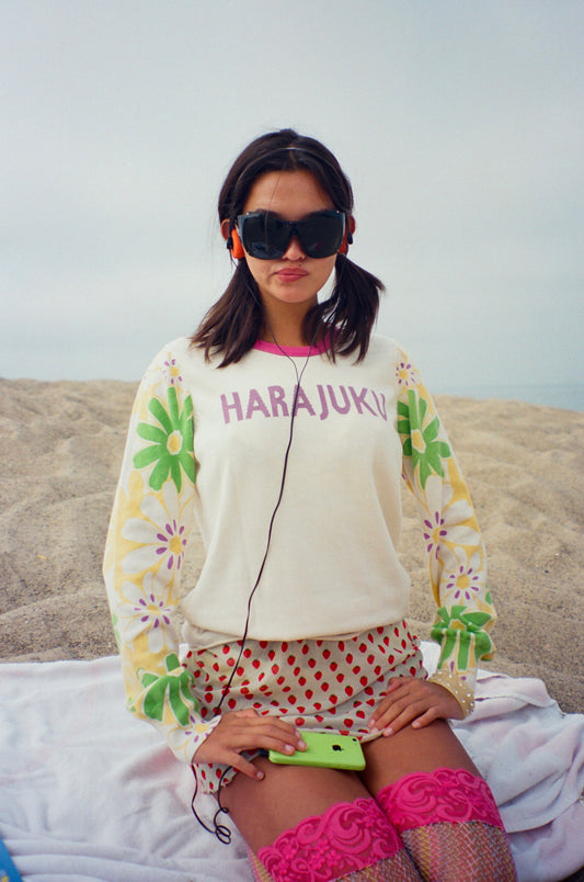 HARAJUKU GIRL SWEATER