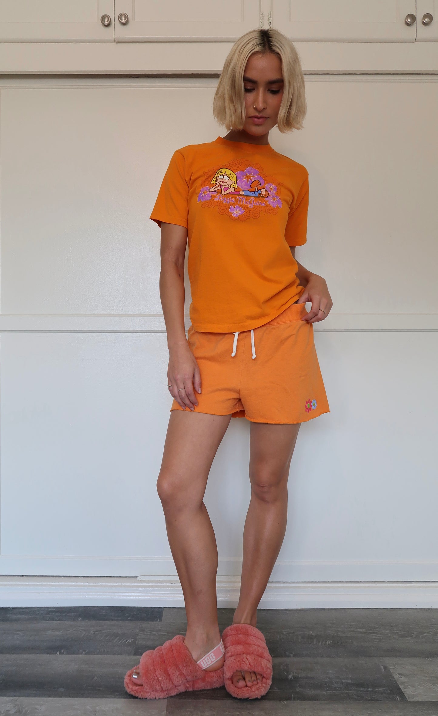 LIZZIE MCGUIRE PJ SET + BOOK
