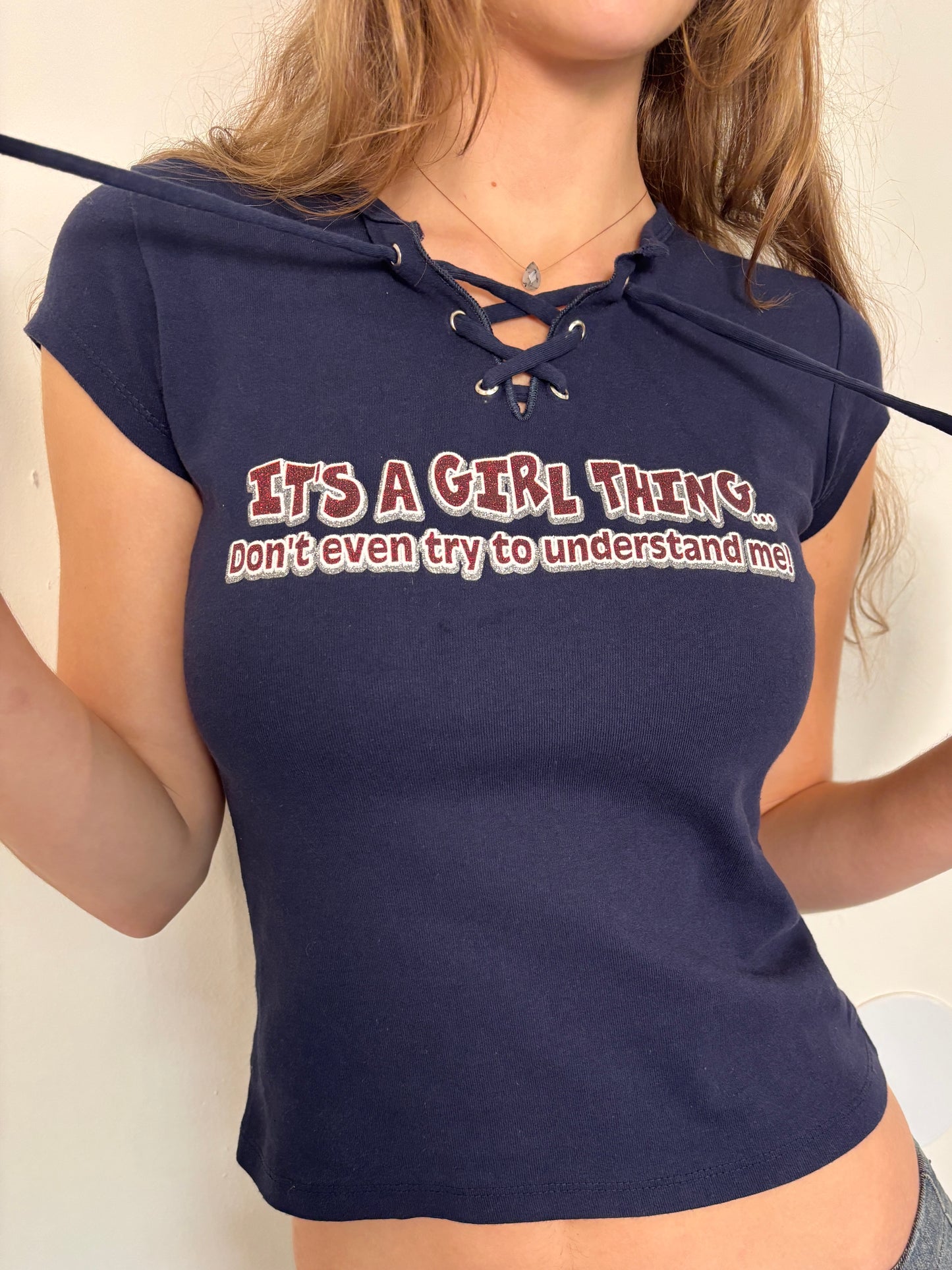 GLITTERY GIRL THING TOP