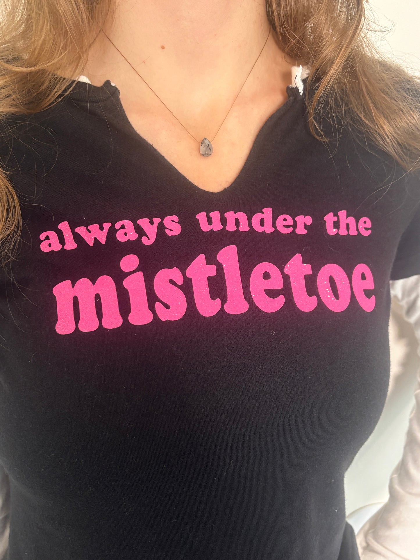 MISTLETOE LAYERED TOP