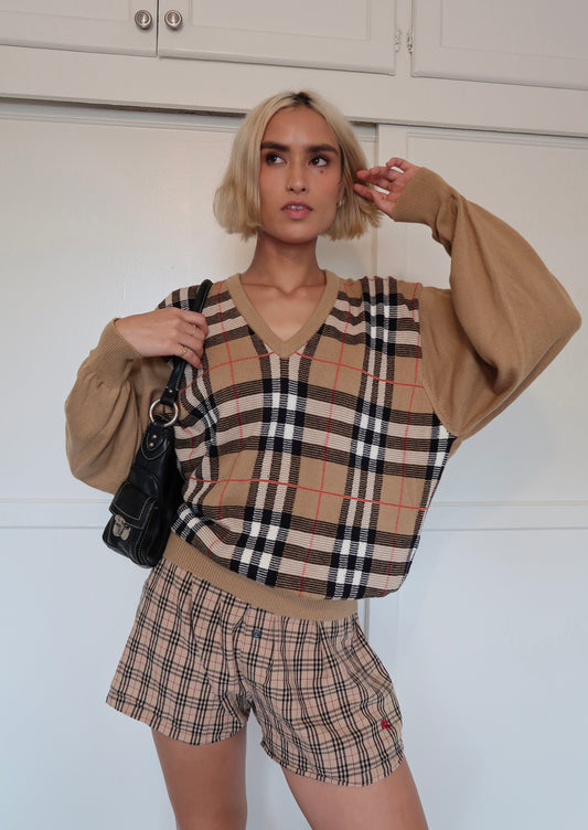 VINTAGE BURBERRYS SWEATER
