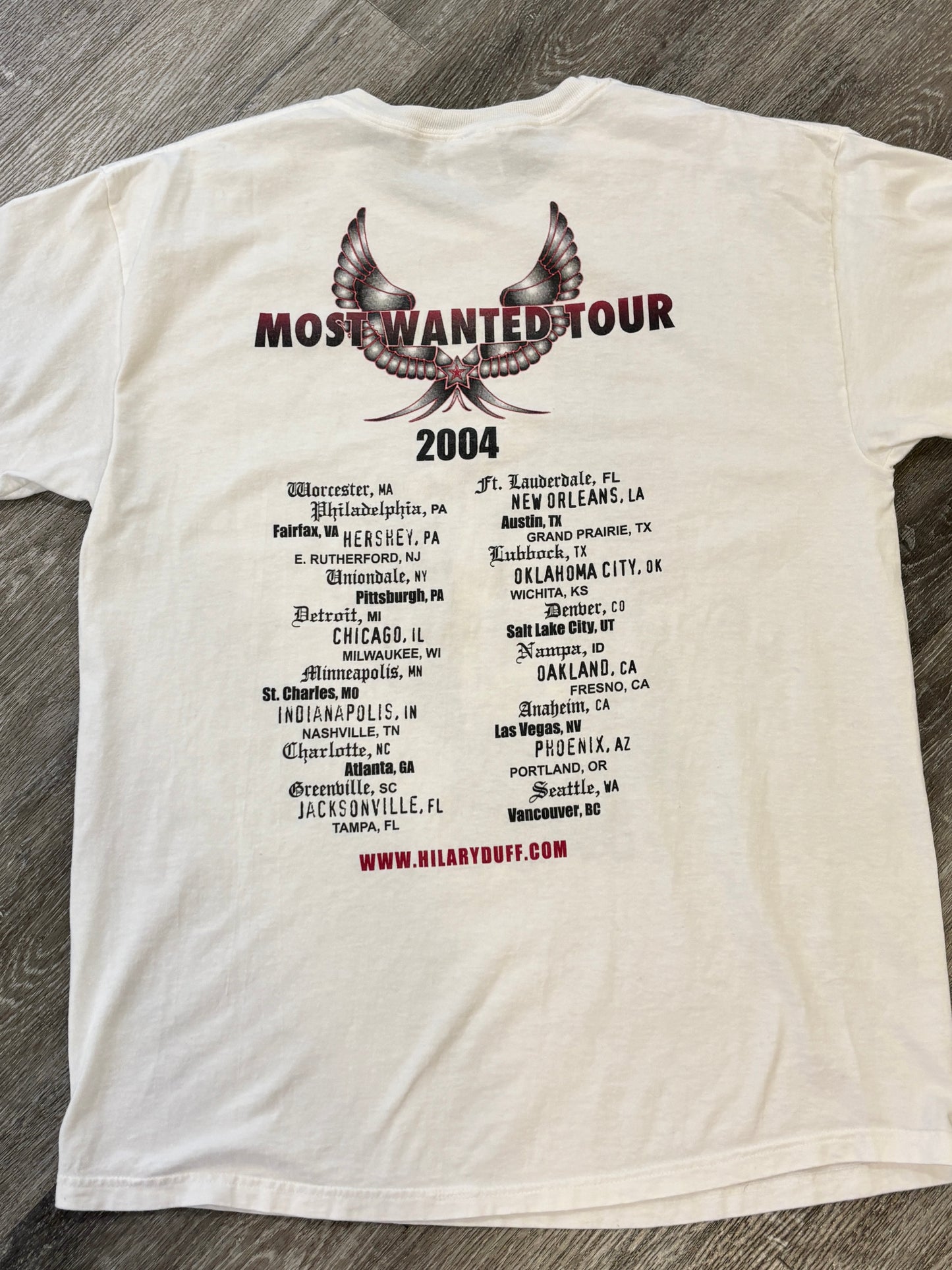 2004 HILARY DUFF TOUR T-SHIRT