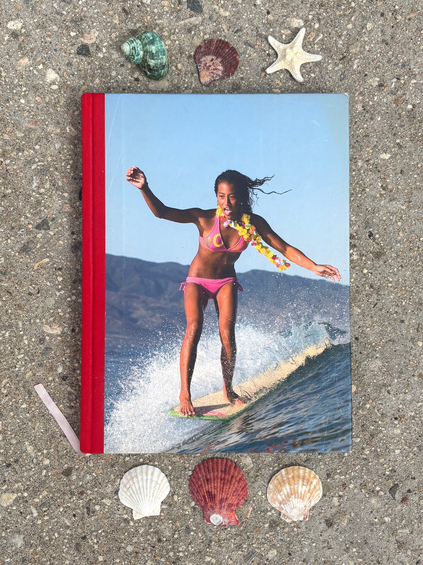 ROXY SURF GIRL COFFEE TABLE BOOK